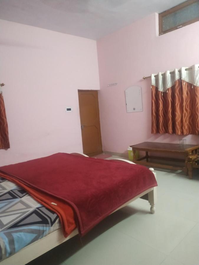 Hotel Shri Mahant Orchha 5 Mint Walking From Ram Raja Temple Zewnętrze zdjęcie