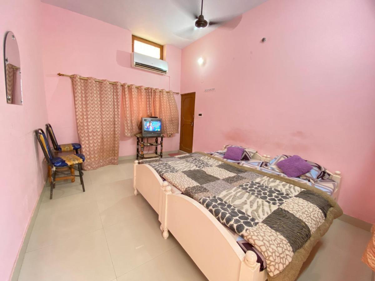 Hotel Shri Mahant Orchha 5 Mint Walking From Ram Raja Temple Zewnętrze zdjęcie