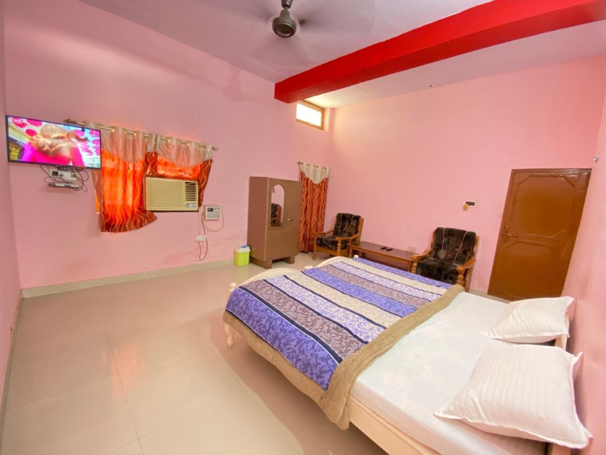 Hotel Shri Mahant Orchha 5 Mint Walking From Ram Raja Temple Zewnętrze zdjęcie