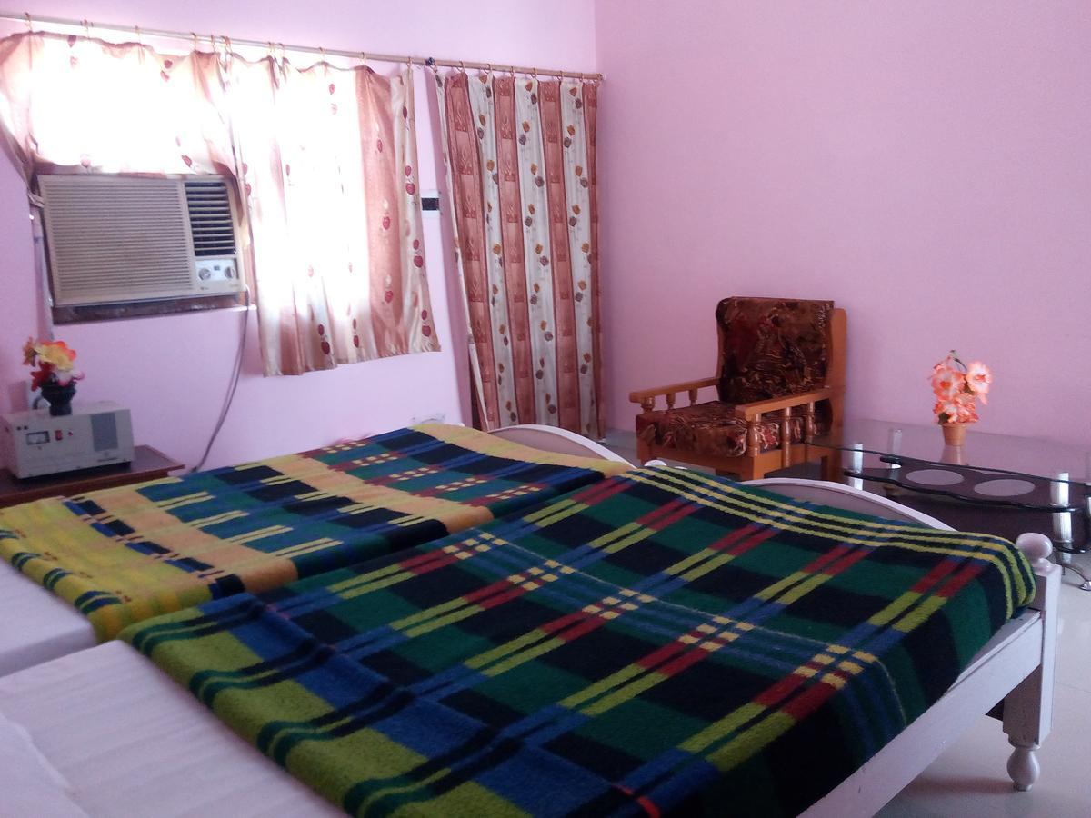 Hotel Shri Mahant Orchha 5 Mint Walking From Ram Raja Temple Zewnętrze zdjęcie